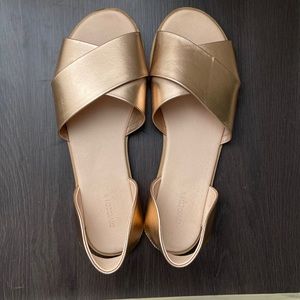 Women’s Divided H&M Sandals Size: 8.5